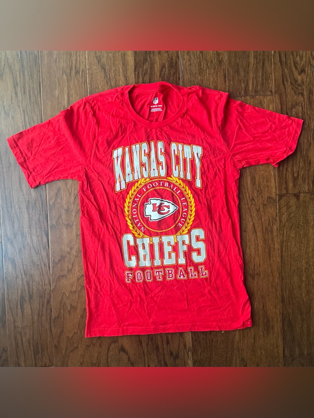 NFL Kansas City Chiefs Red Graphic Tee Size 18/20